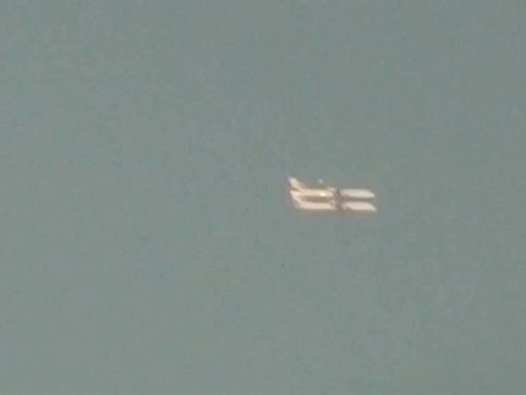 Syria فري برس حماه المحتلة طيبة الامام طائرة استطلاع ثانية 6 6 2012 Hama