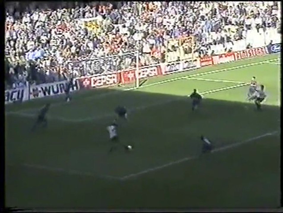 1999.04.11: Valencia CF 1 - 1 Extremadura (Resumen)
