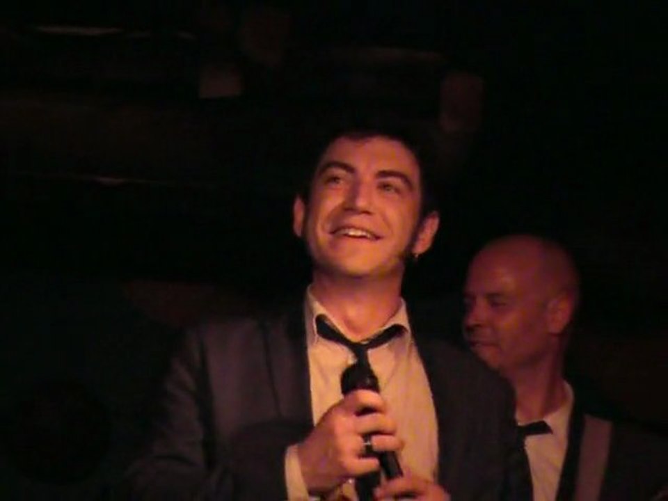 LES BLEROTS DE RAVEL : Dans les Gares