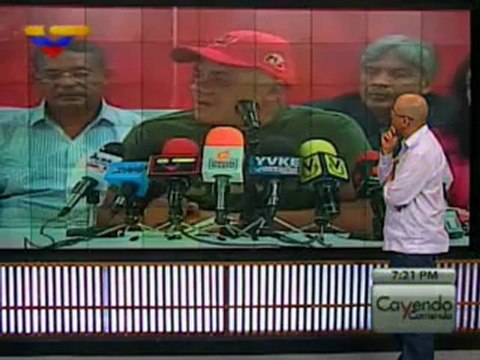 (VÍDEO) Cayendo y Corriendo del día miércoles 06.06.2012 2/3