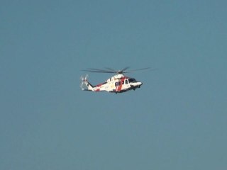 CRÓNICA búsqueda del pescador desaparecido en acantilados del Tranqueru