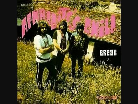 Aphrodite's Child ( It's five o'clock / Yamaha Psr 1000 )