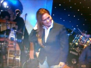 nazan şoray mültecin olayım