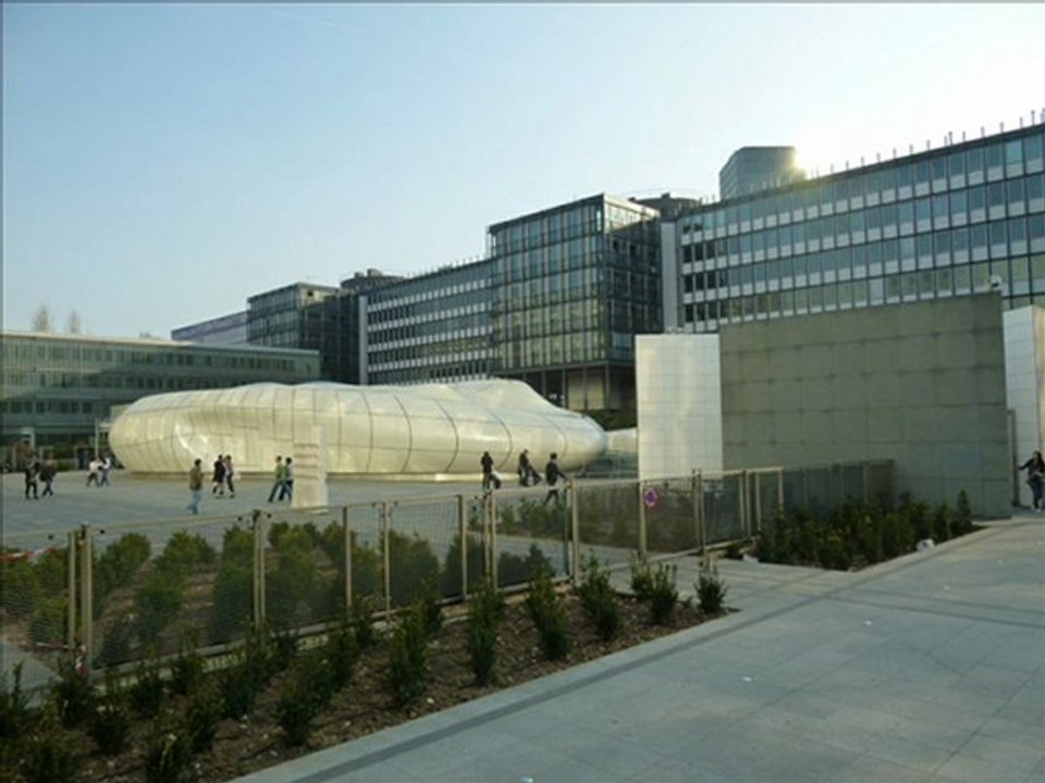 Mobile art - Zaha Hadid