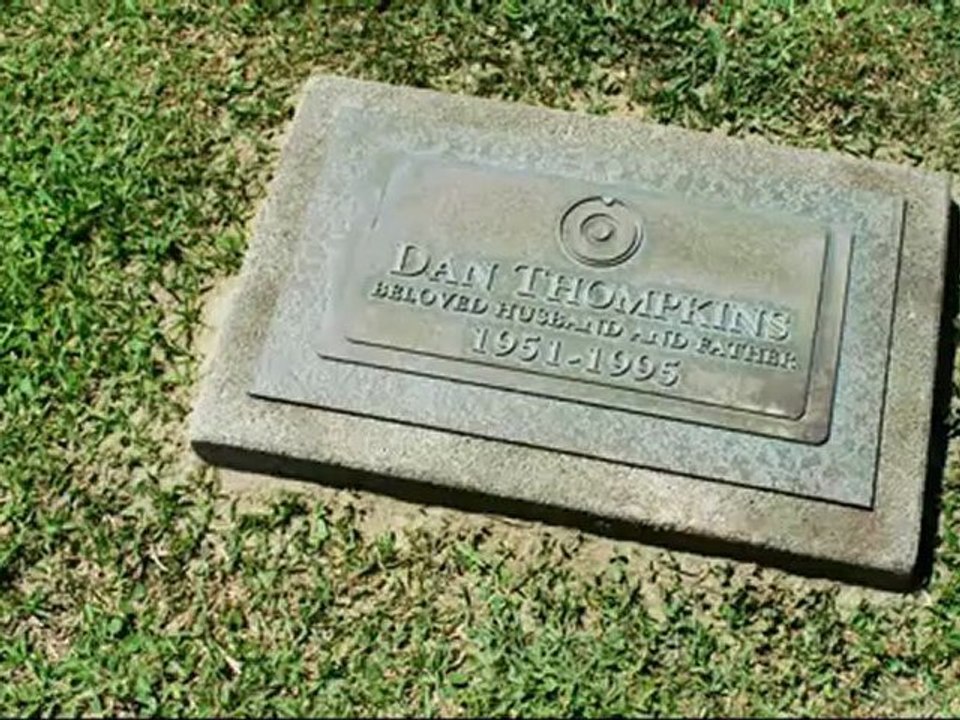 Jeff, der noch zuhause lebt - Trailer (Deutsch)