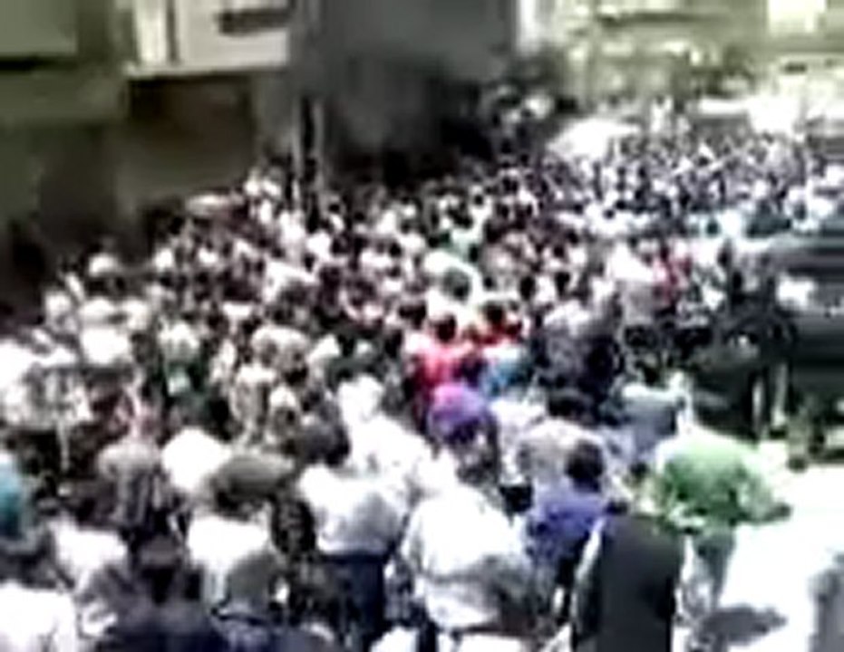 Syria فري برس ريف دمشق المليحة تشييع المجند عمر سمير أندج  7 6 2012 ج1 Damascus
