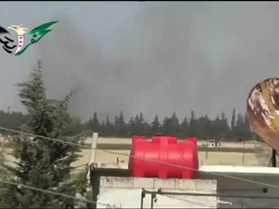 Syria فري برس حماة  المحتلة كفرزيتا آثار إنفجار ضخم هز شرقي مدينة كفرزيتا 07 06 2012 Hama