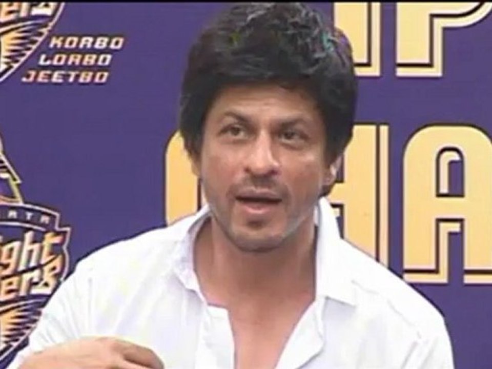 Shahrukh Khan celebrates KKR win