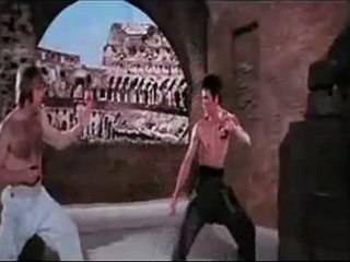 Bruce Lee vs Chuck Norris ... The Famous Fight