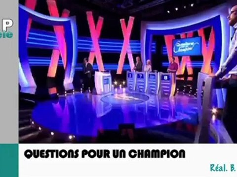 Zapping télé du 08/06/12 - La miss météo de Canal+ laisse à nouveau échapper un sein !