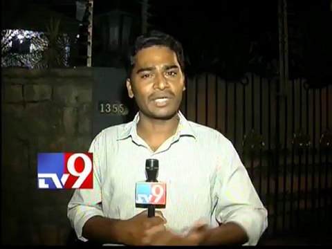 15 lakhs worth jewels stolen from Balakrishna's house