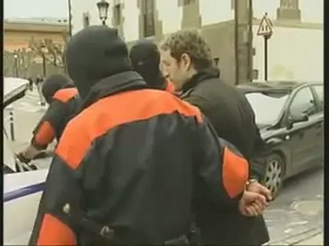 A Mazazos contra una herriko taberna