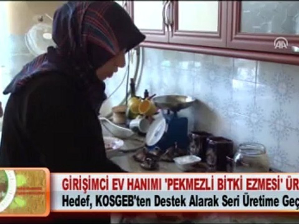 GİRİŞİMCİ EV HANIMI ‘PEKMEZLİ BİTKİ EZMESİ’ ÜRETTİ