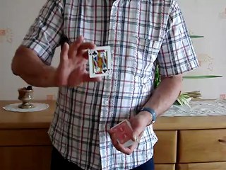 CARD TROUGH HAND (Version frenchy).