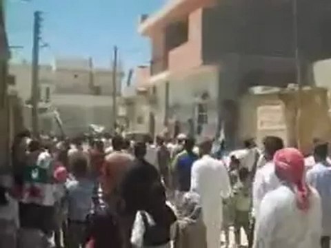 Syria فري برس ريف حلب دا بق مظاهرة حاشدة في جمعة ثوار وتجار 8 6 2012 ج1 Aleppo