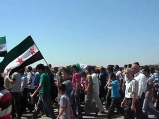 Syria فري برس  حلب  اعزاز الصلاة على الشهيد فاتح رشيد زعموط 7 6 2012 ج2 Aleppo