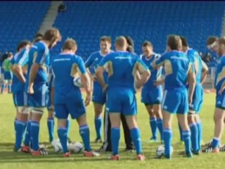 International - Lancaster défend son schéma tactique.