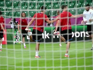 المنتخب التشيكي يتدرب عشية انطلاق كأس اوروبا 2012