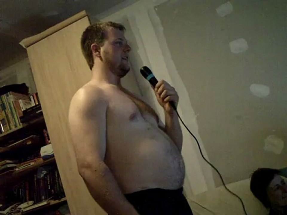 La danse de l'ours heureux