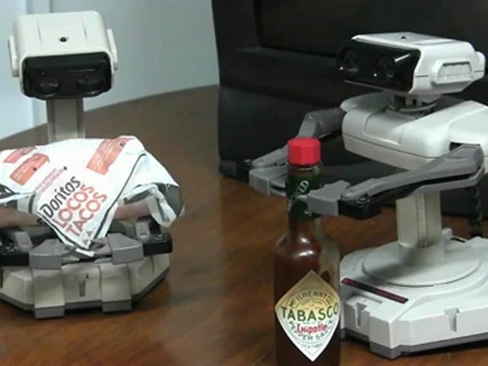 CGRundertow R.O.B ROBOTIC OPERATING BUDDY for NES Video Game Hardware Review