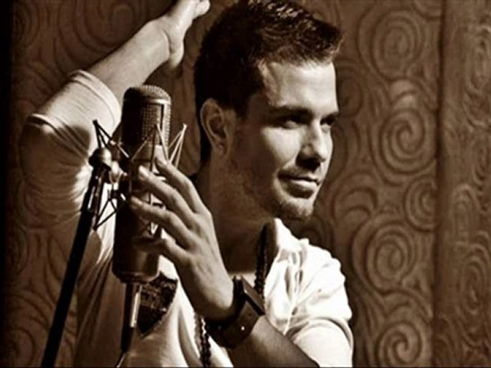 Kenan Doğulu - Aşk Oyunu