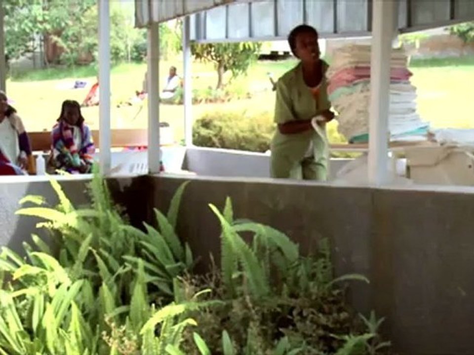 Promo: Birthrights - Fistula Hospital: Reaching out