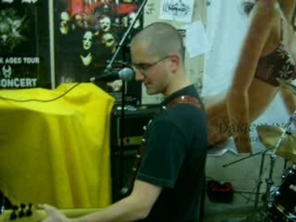 Nico qui chante 2eme partie