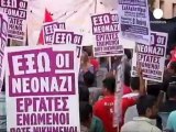 Miles de griegos marchan contra el racismo