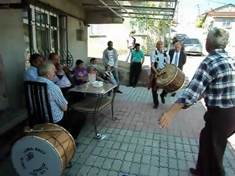 sinop halk oyunlar ekibi şeref kurt ve ekibi