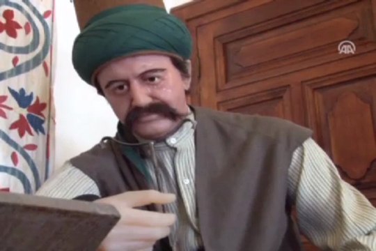 Adeta gerçek gibiler