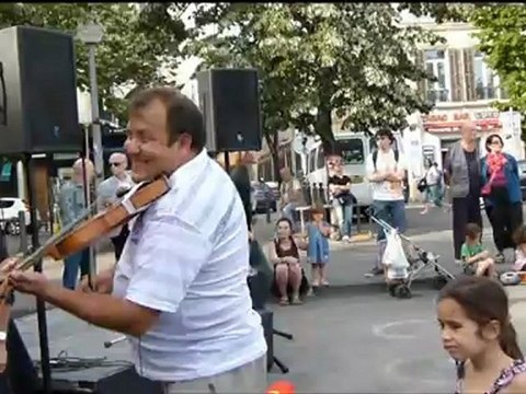 Fanfare Vagabontu, Meeting Front de Gauche La Plaine 7 juin 2012