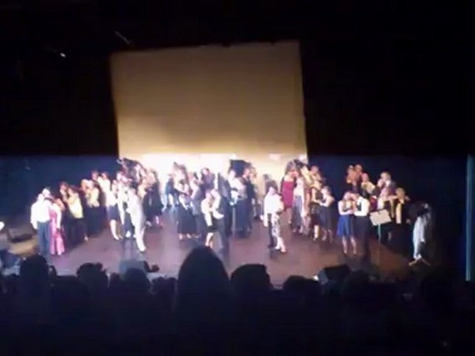 J'envoie valser (Zazie) - Croqu'Notes