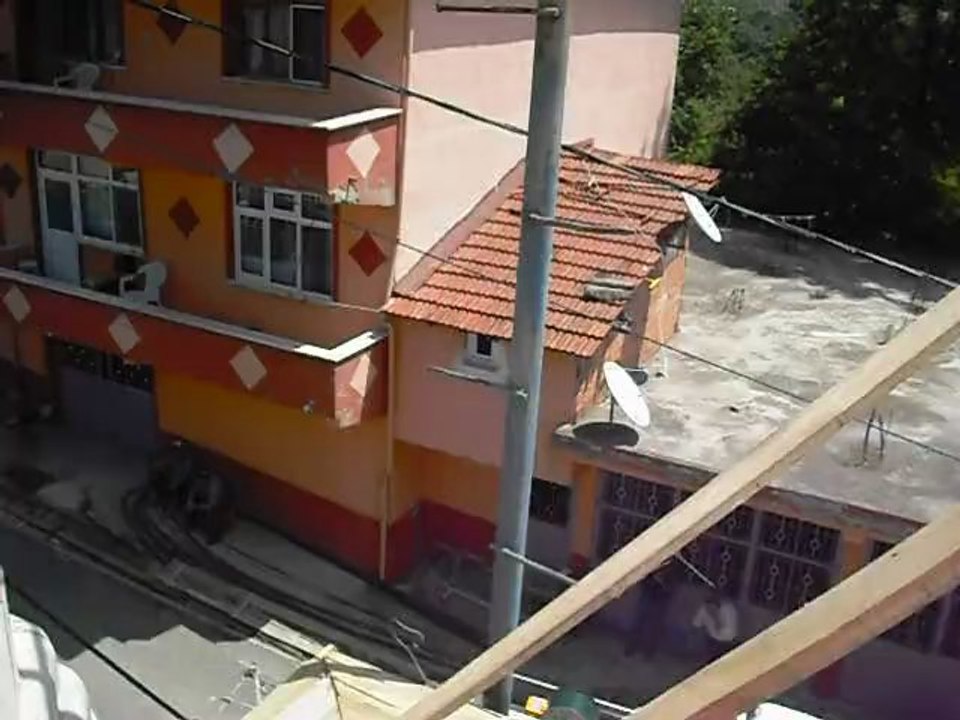 09.06.2012.Cami tadilatina devam ediliyor. kiremit dösenmesi. 009