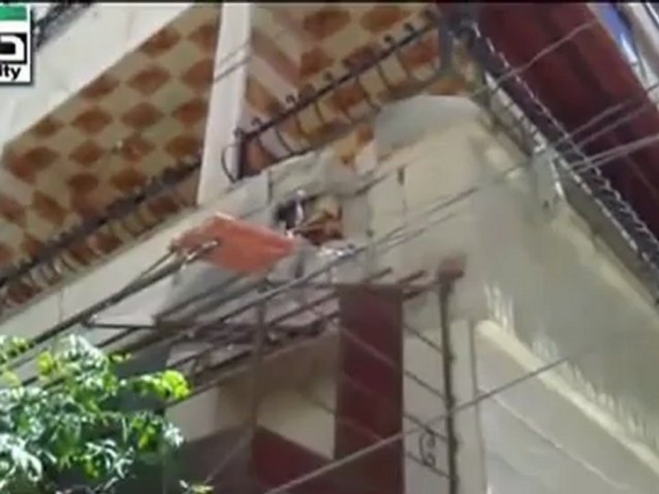 Syria فري برس ريف دمشق حرستا اثار القصف الاسدي الهمجي على المدينة  9 6 23012 ج2 Damascus