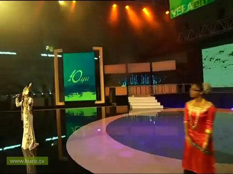 8 Siyah gözlerine beni de götür Maldivler Türkmenistan ŞİİR FİNALİ 10.Türkçe Olimpiyatı