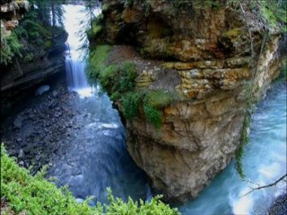 İŞTE ÖYLE BİRŞEY