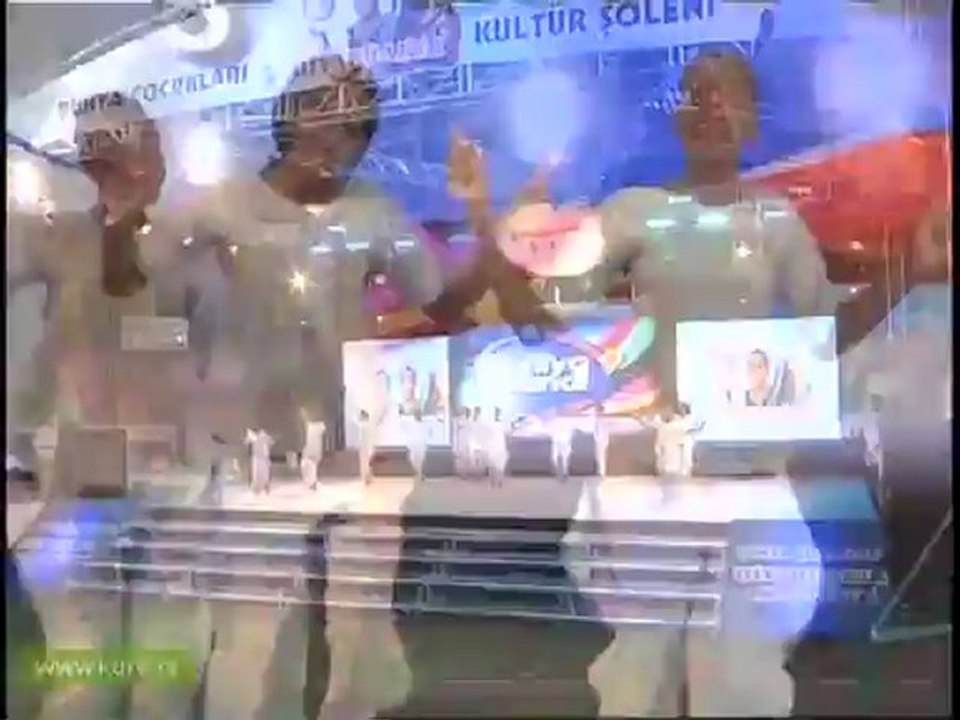 8 Mali halk oyunu DİYARBAKIR 10.Türkçe Olimpiyatı