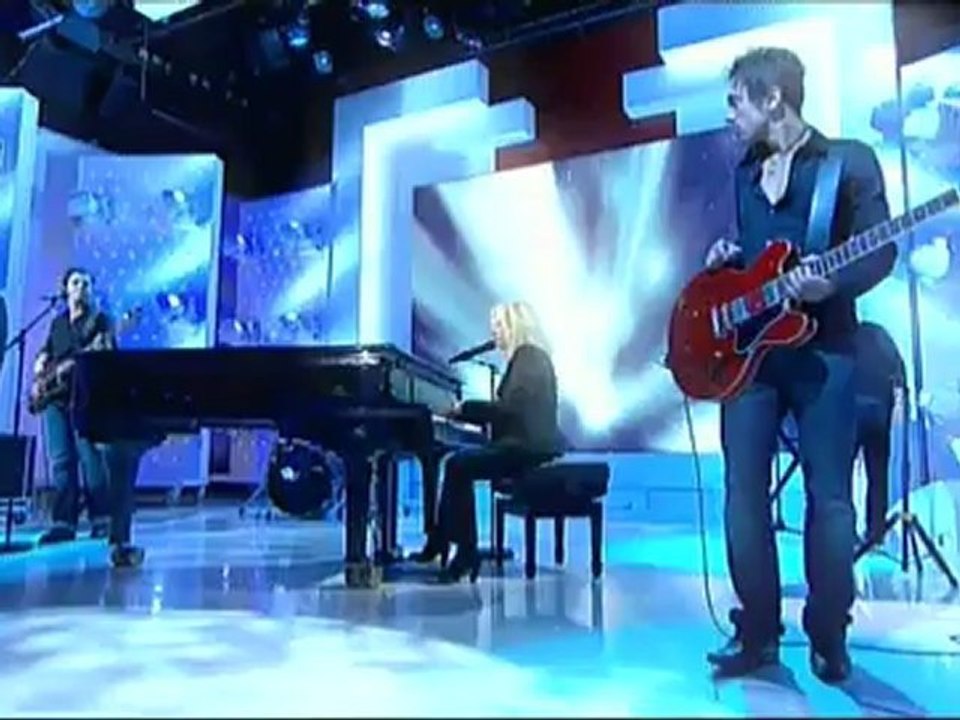 Véronique Sanson - Quon me pardonne (Vivement Dimanche - 24102010)