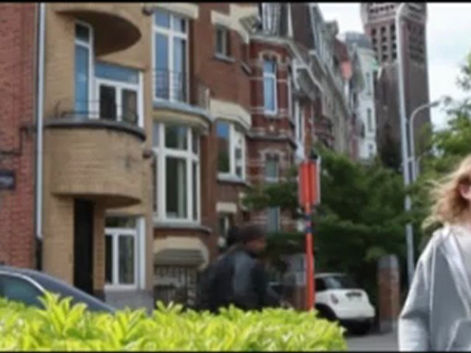 8 hours realisé par Alan Delabie trailer