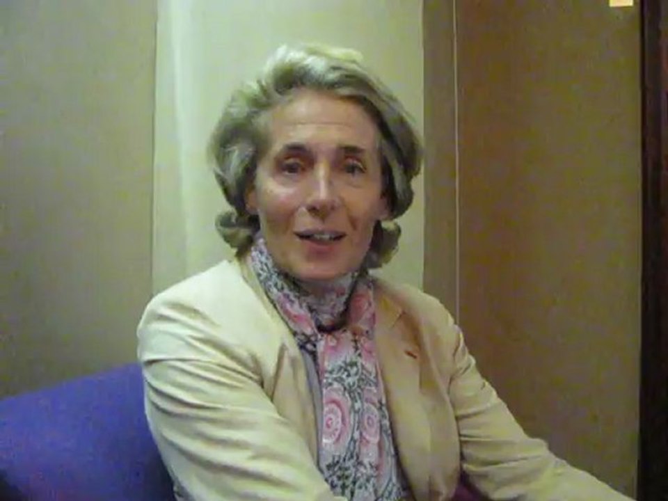 Beauvais législatives : Caroline Cayeux comment...