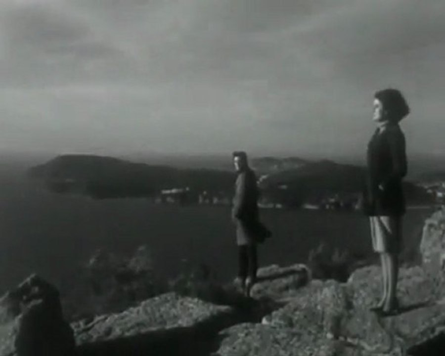 Mazlum Çimen - ekmek şarap sen ve ben-2012 yeni klip- hazırlayan Serbülent Öztürk