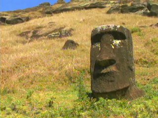 Detetive Virtual investiga mistério das estátuas Moai