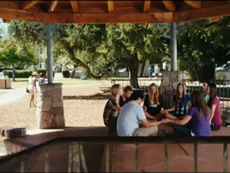 'Easy A' Trailer