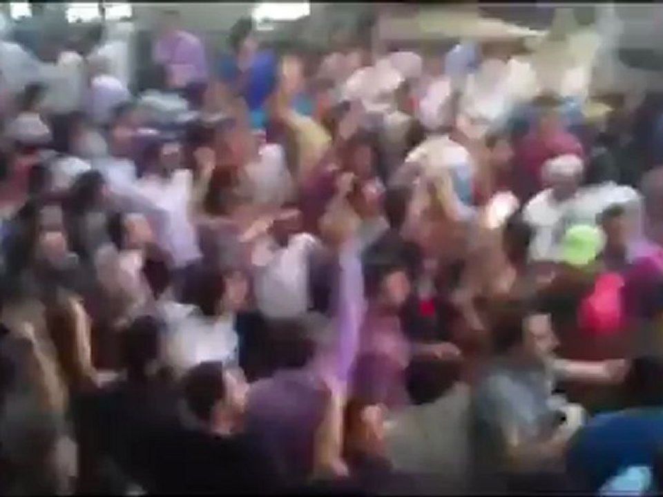 Syria فري برس  ريف دمشق كناكر خروج مظاهرة رغم محاصرة المسجد الكبير  8 6 2012 Damascus