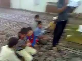 Скачать видео: Syria فري برس  الحسكه عامودا الشهيد علي تمو    10 6 2012  ج1 ALhasaka