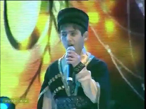 4 Ayağında kundura Azerbaycan İSPARTA 10.Türkçe Olimpiyatı