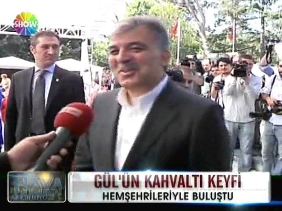 Abdullah Gül'ün hemşehrileriyle kahvaltı keyfi - 10 haziran 2012