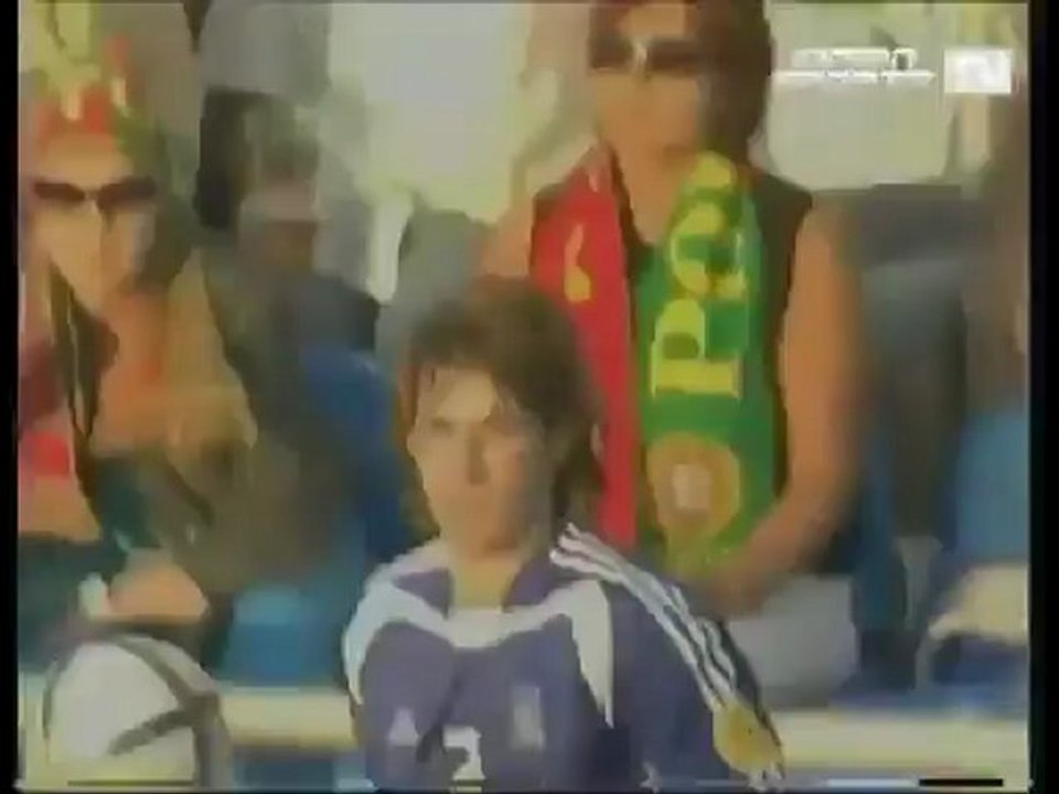 Russia 2 - Greece 1 (Group A, Euro 2004)