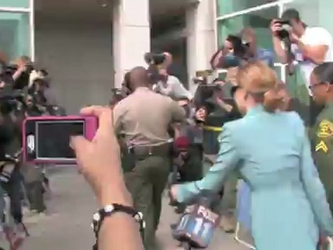 Lindsay Lohan Reportedly Blames Brakes For Car Accident