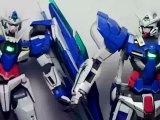 1/100 MG 00 Qan[T] Gundam (Quantum Burst Mode) Review Part 3
